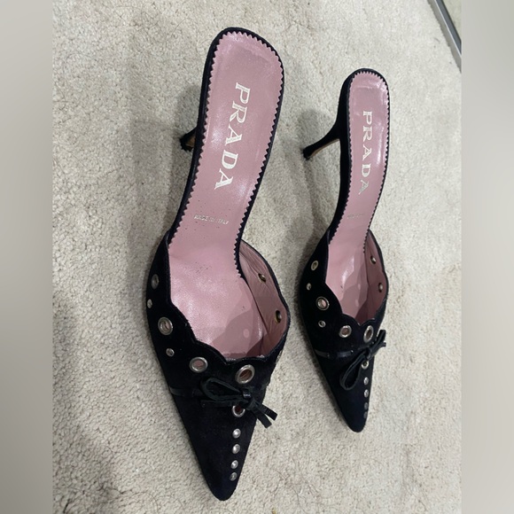 Prada vintage shoes - Picture 2 of 7